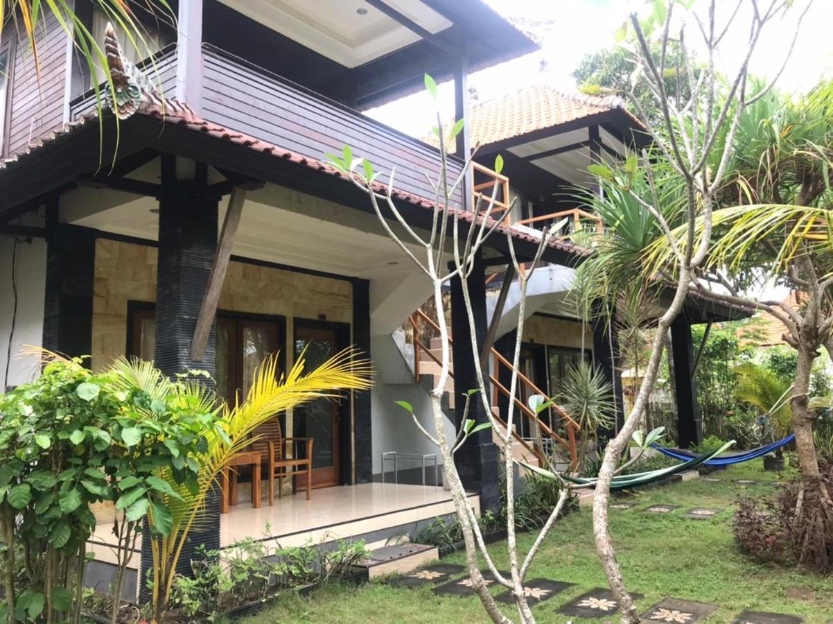 A_One House Hotel Nusa Lembongan  Exterior photo